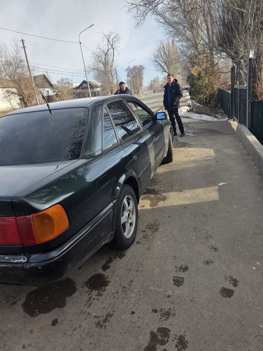 Ауди 100 с4 2.3  сатылады