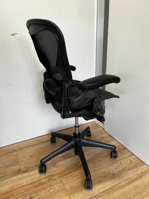 Refurbished Herman Miller Aeron Graphite