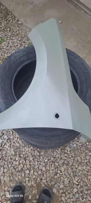 Крыло левая сторона на шкоду рапид