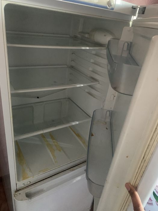 продам холодильник