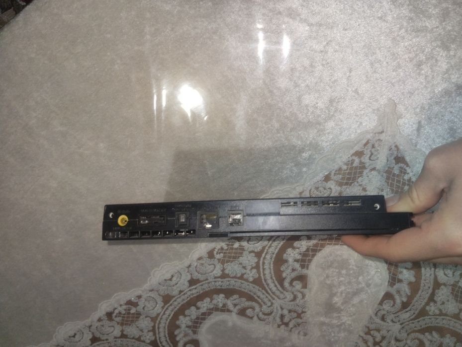 Playstation 2 slim Sotiladi