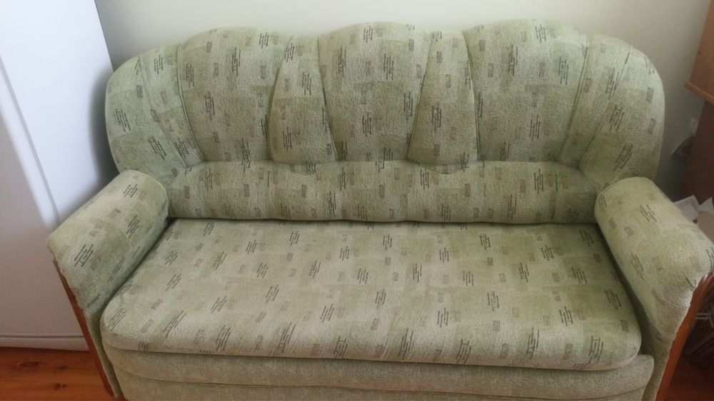 Продам диван с 2 креслами, раскладные