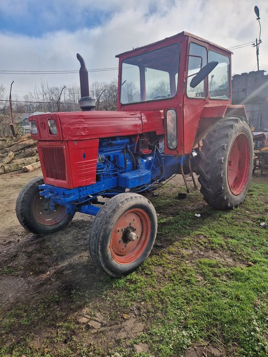 Tractor u 650 perfect functional cu plug reversibil