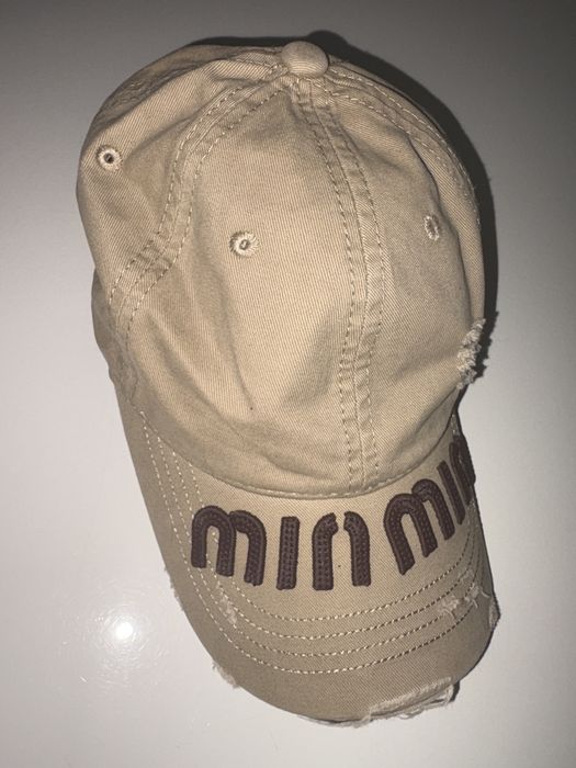 Sapca miu miu dama bej