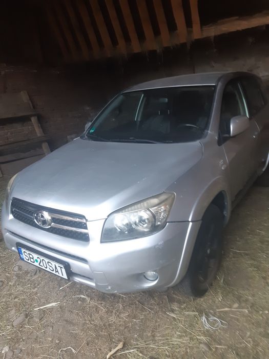 TOYOTA RAV4 2005