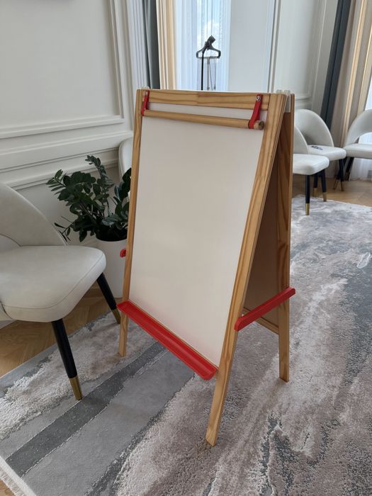 Продам Мольберт IKEA