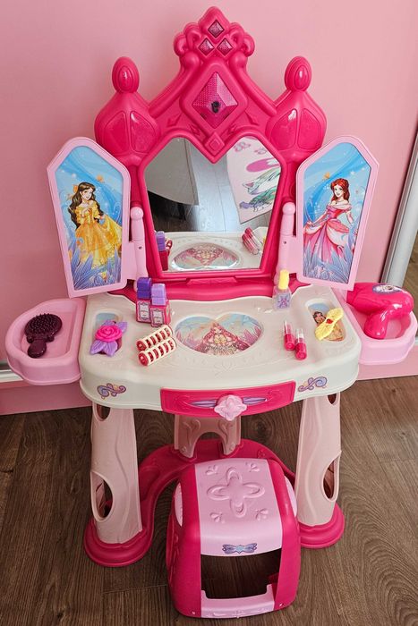 Măsuță make-up copii
