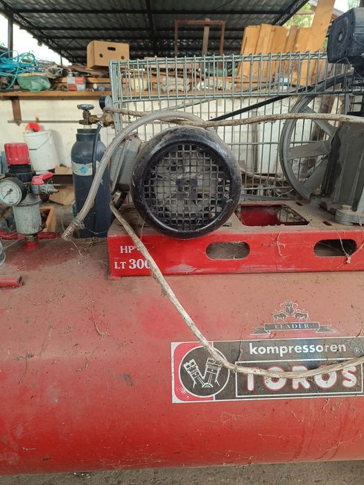 Въздушен компресор