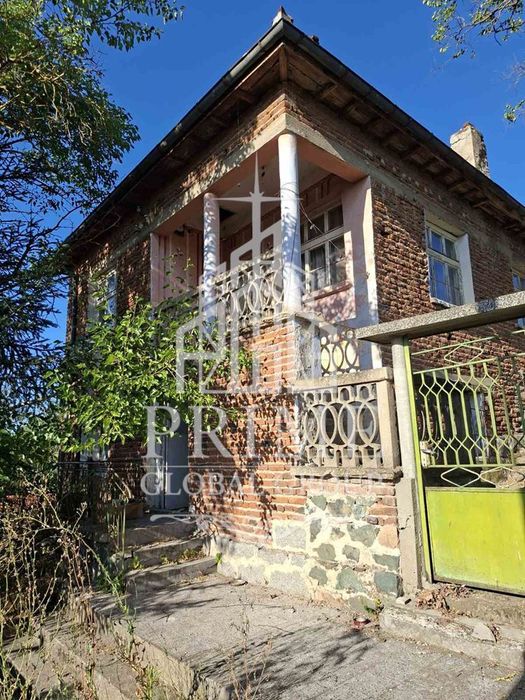Къща в Бургас, област-с.Зидарово площ 120 цена 50000