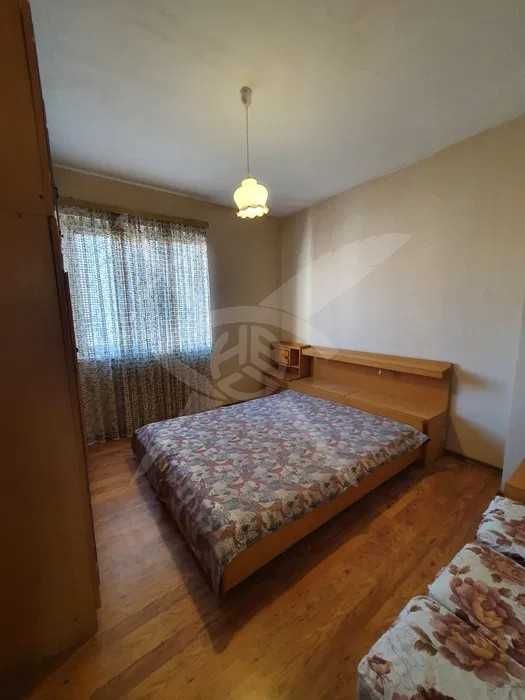 Дава се под наем Тристаен апартамент в Пловдив, Южен - 92 кв.м за 458.49 € - Снимка #5