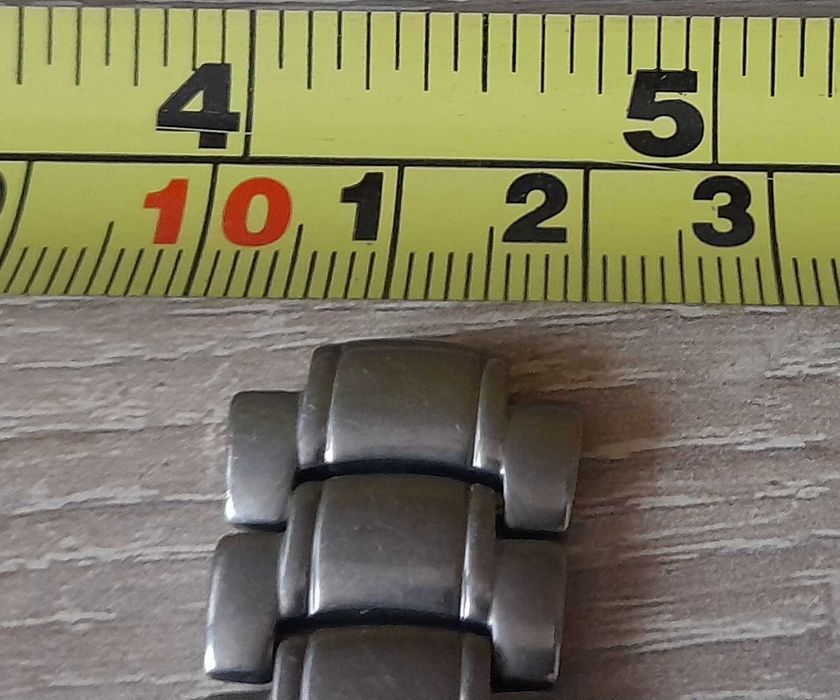 Bratara ceas Seiko din titan - valabil doar in Oradea