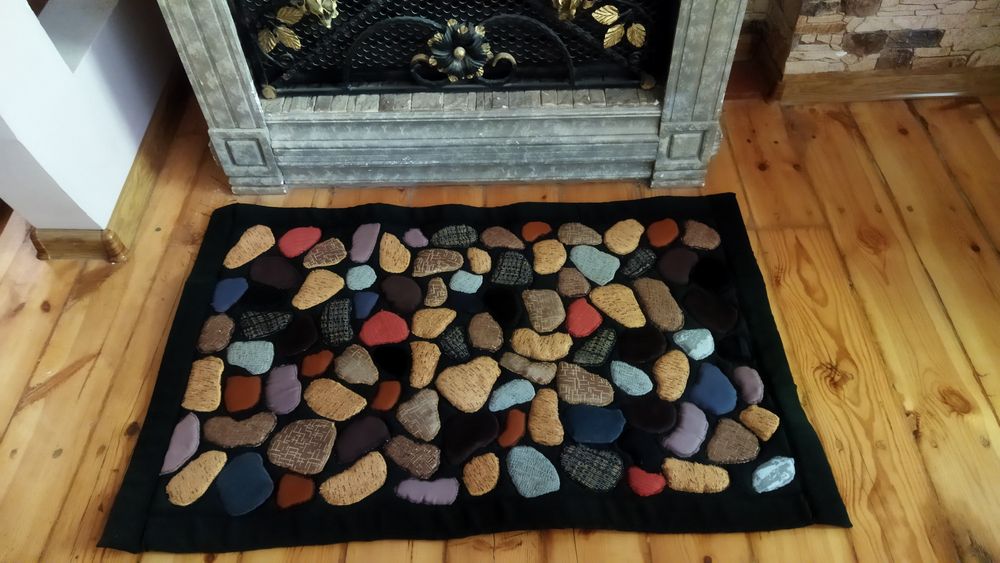 Продам коврик ручной работы