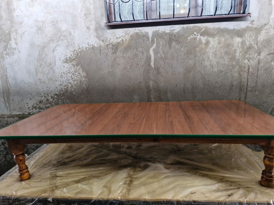 Стол (хонтахта), качество идеальное, подходит для тапчана, для дома