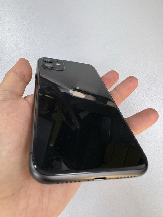 Iphone 11, 64gb, black с коробкой