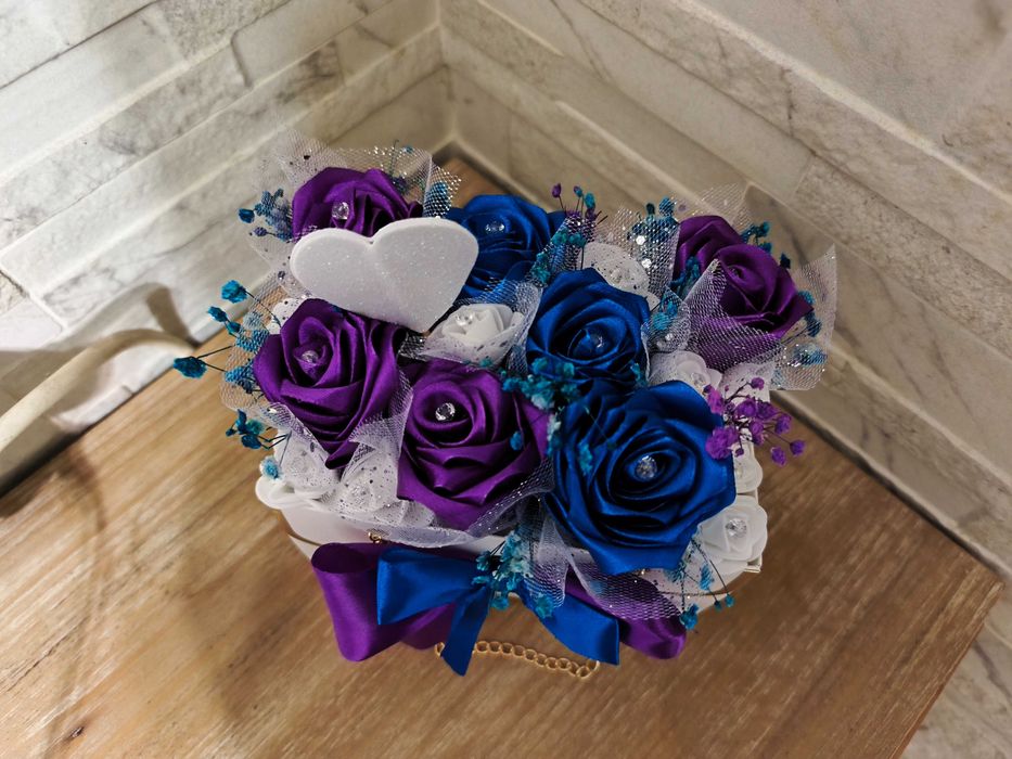 Сатенени рози ръчна изработка