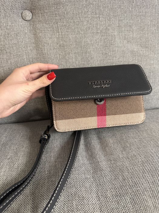 Нова чанта на марката burberry
