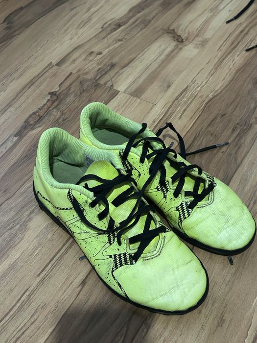 Бутонки на Nike и Adidas Разпродажба