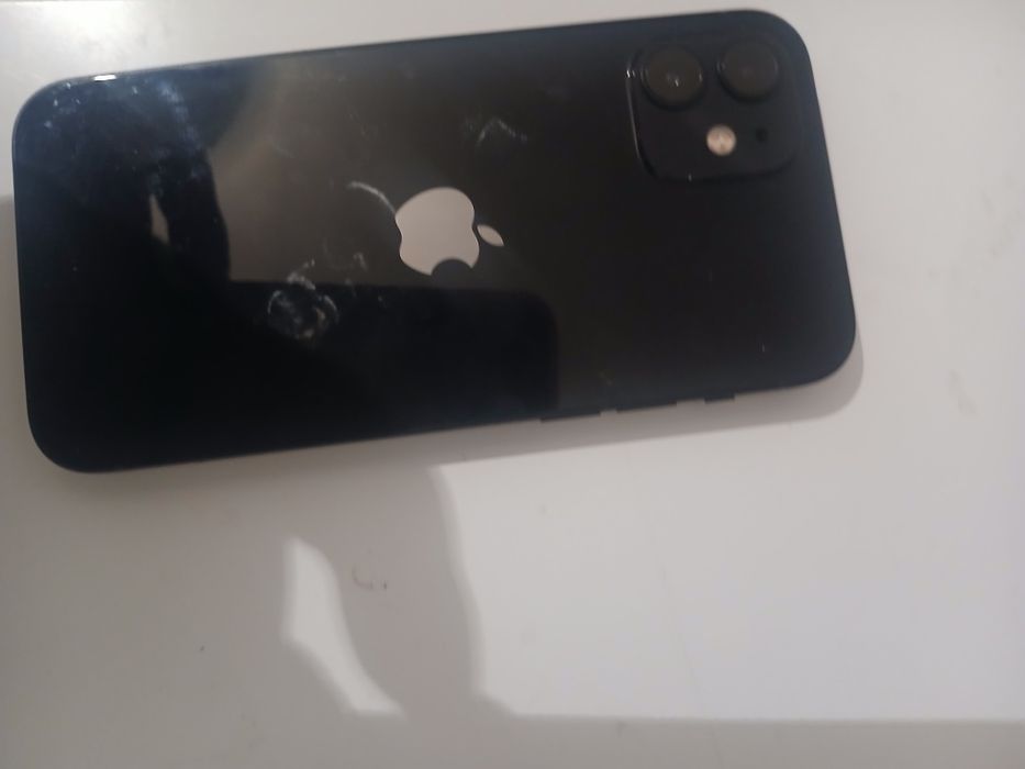 Търся бартер за андроид Самсунг А17 или  55 а56