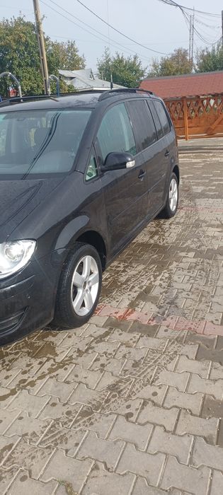 VOLKSWAGEN Touran 2009 — imagine 4