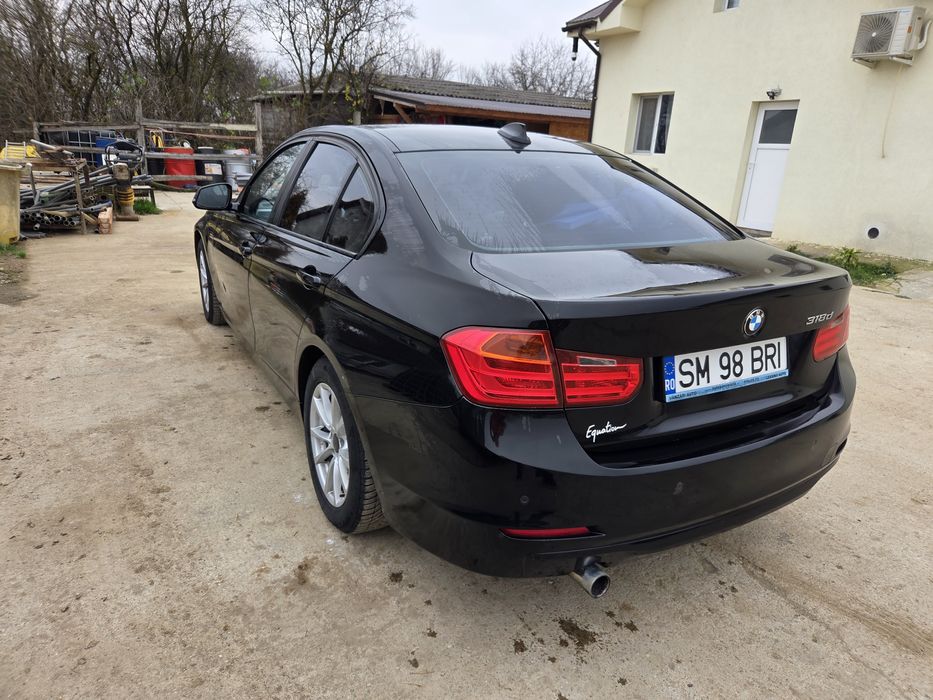 BMW 318D F30 sedan