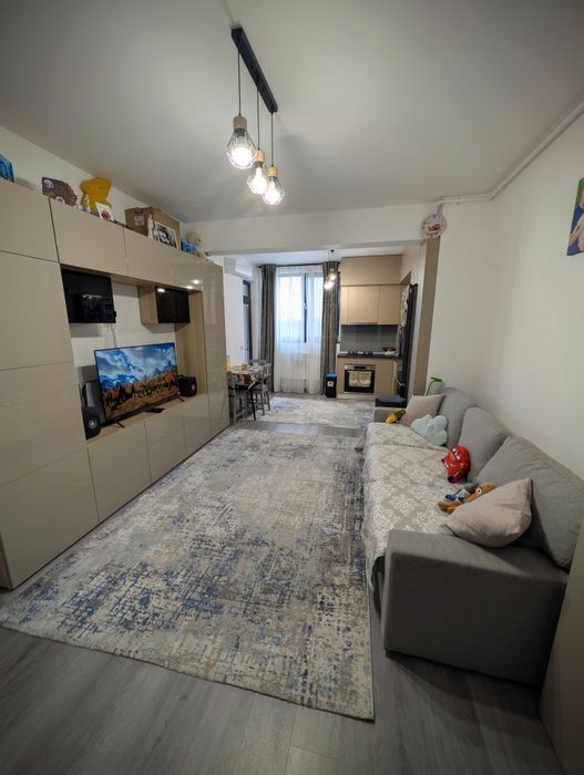 Închiriez apartament 2 camere