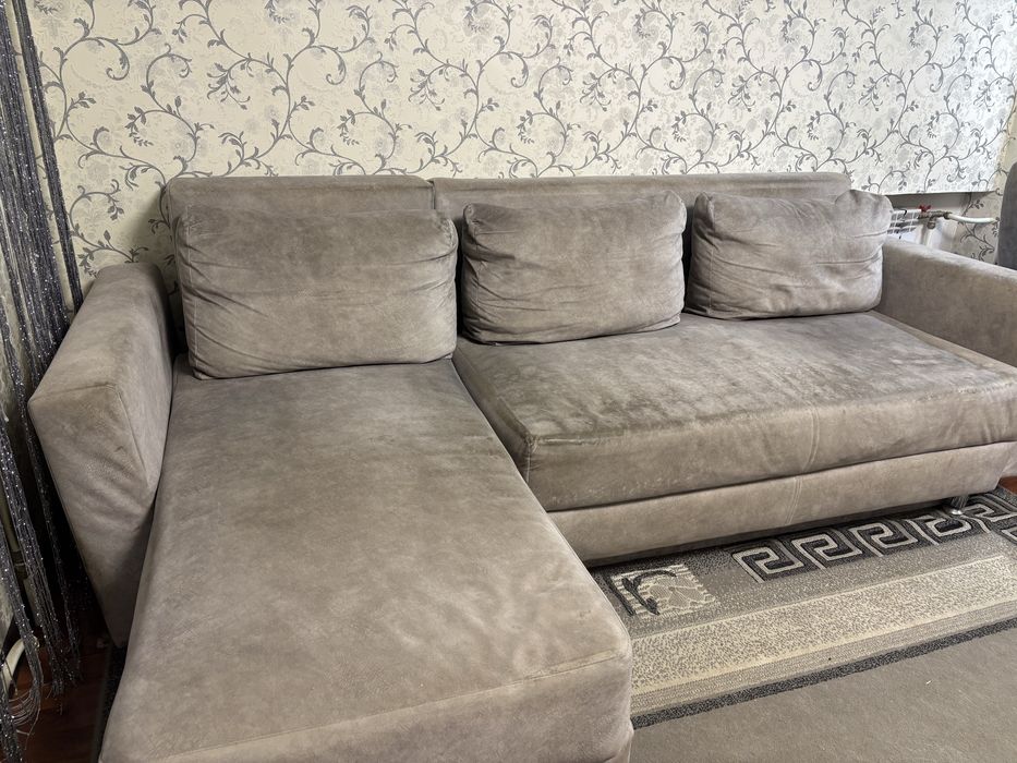 Продам угловой диван