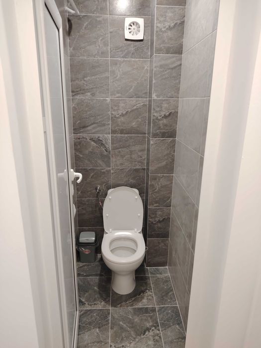 Дава под наем луксозен 3-стаен апартамент