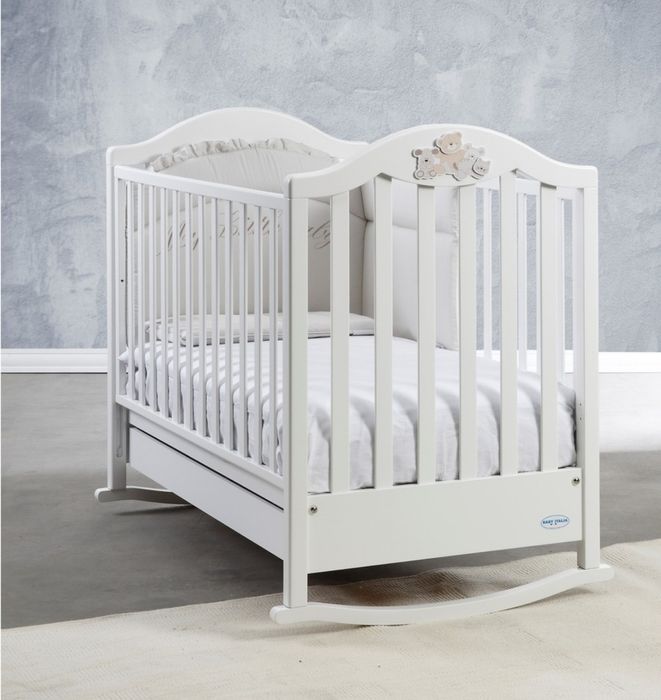 Patut bebe balansoar din lemn masiv