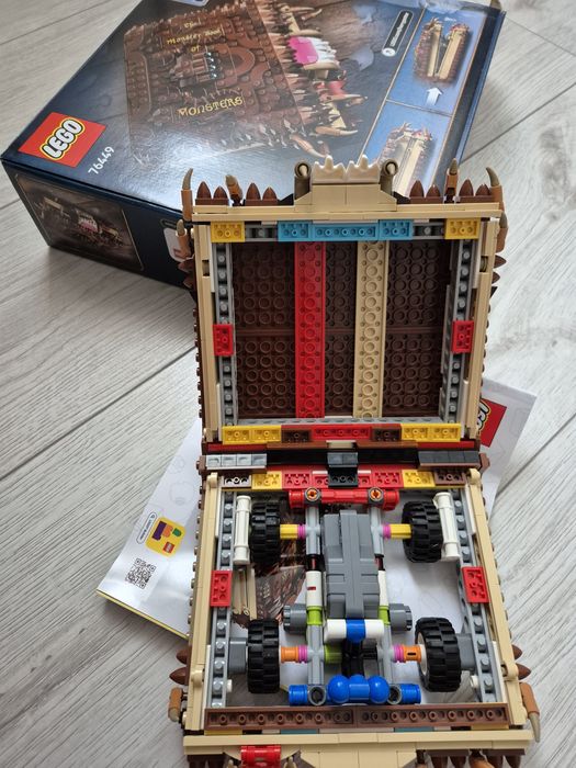 LEGO® Harry Potter™ - Cartea monstrilor Colti de monstru 76449, 518 piese