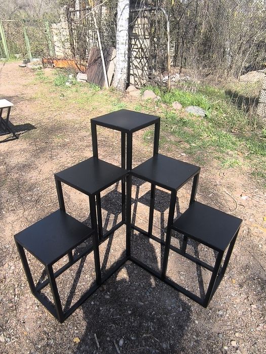 Подставки для цветов