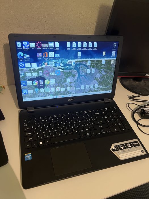 Ноутбук acer продам