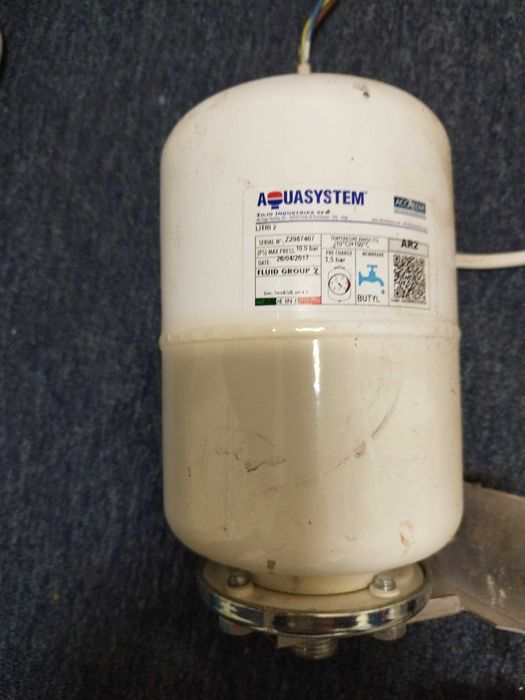 Vas de expansiune centrala termica 2 litri