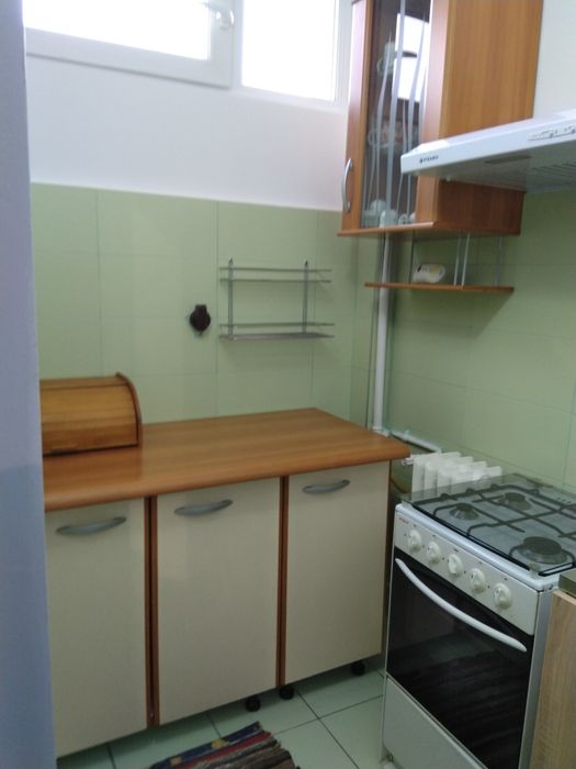 Garsoniera de închiriat
