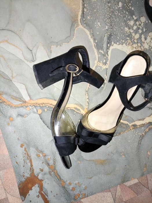 Летние босоножки