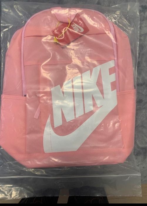 Rucsac Nike nou cu etichetă