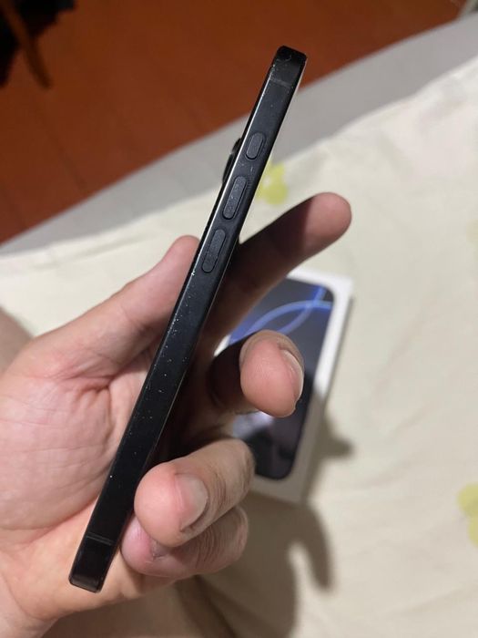 Iphone 16 pro 128gb Black.