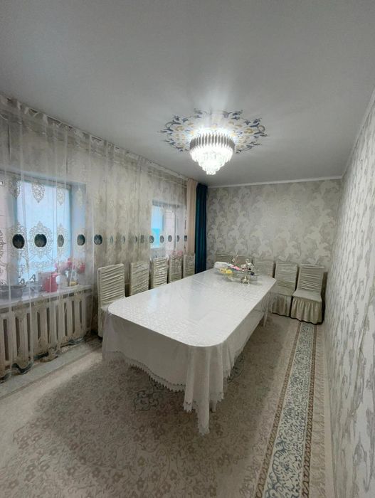 Продаю дом рядом базара