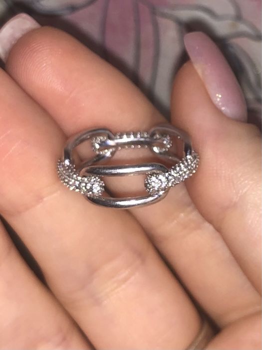 серебряное кольцо