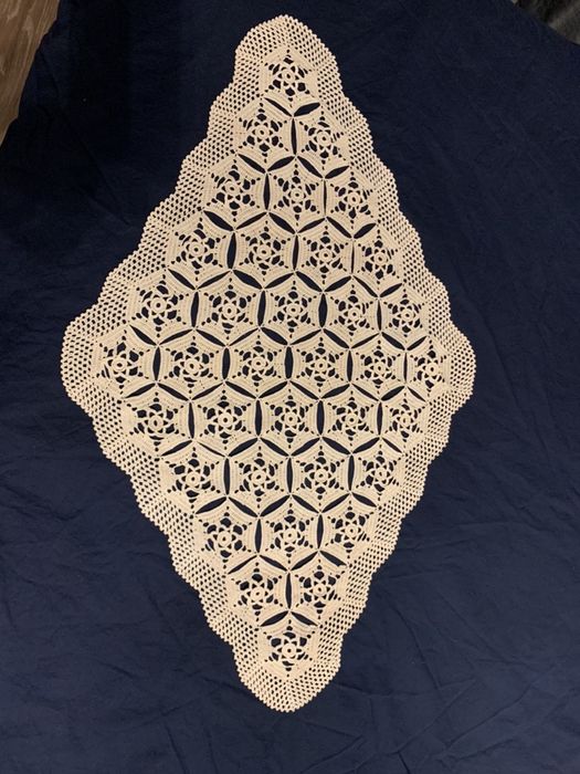 Покривка и тишлайфери на една кука