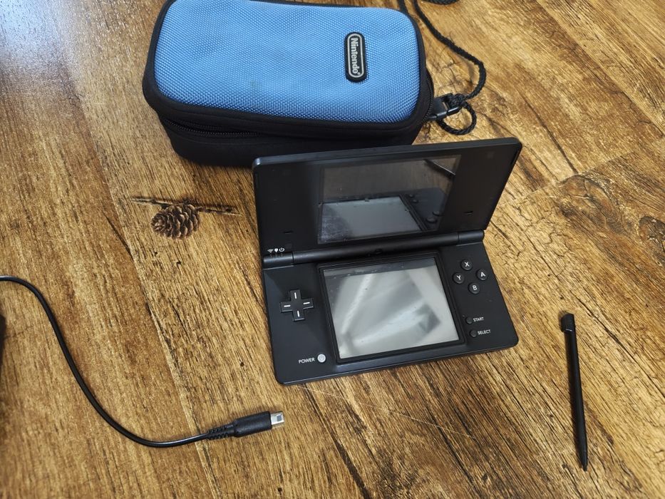 Nintendo dsi încărcător stylus