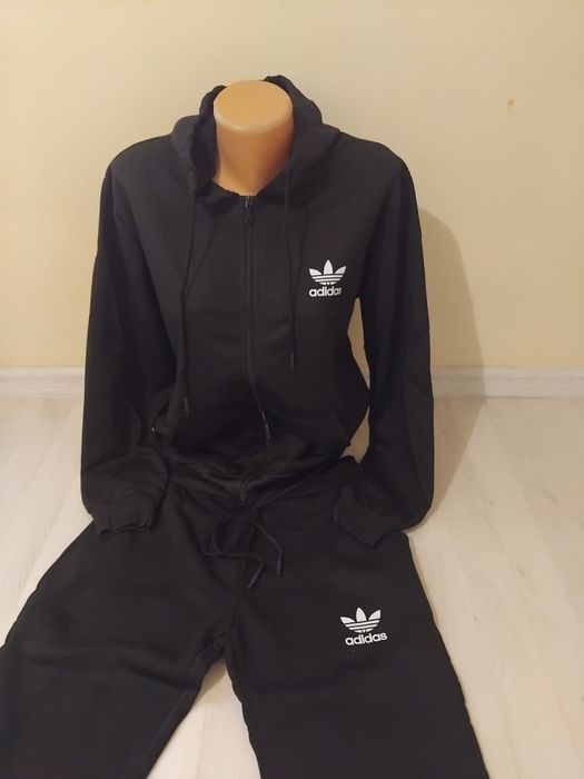 Trening dama Nike și Adidas ieftin!