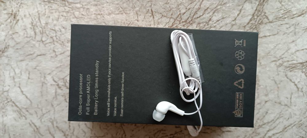 Смартфон неразличим от нов