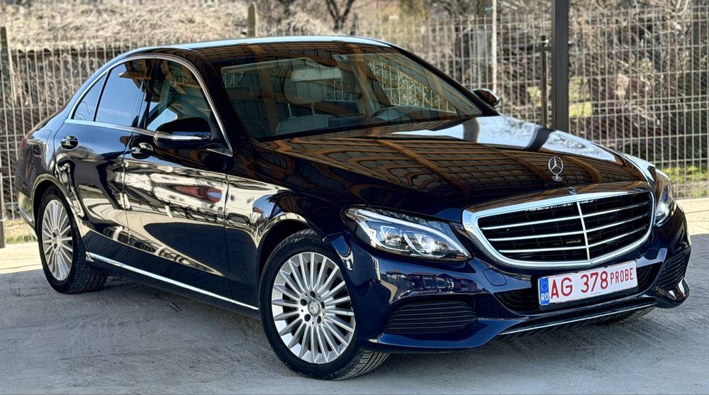 MERCEDES-BENZ C-Class