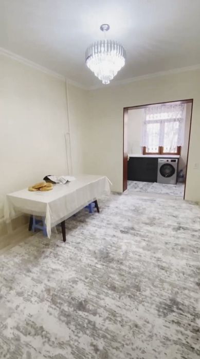 SROCHNO kvartira sotiladi Sergeli-4 3/2/5