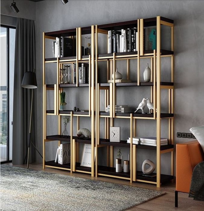 Стеллажы. Перегородки. Прихожая.