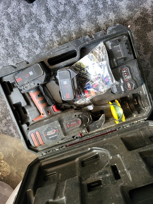 Scule mai multe in perfecta stare picamar