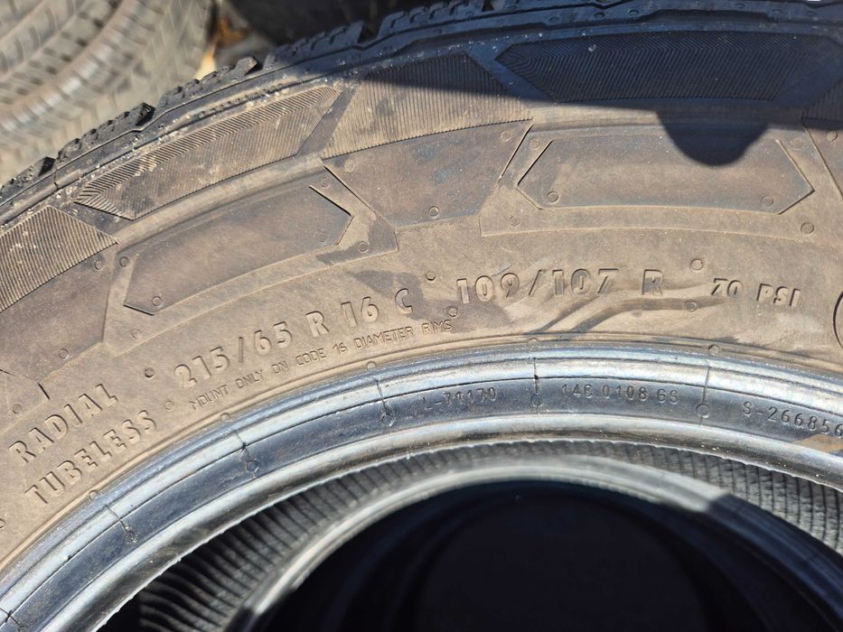 4 Anvelope M+S IARNA - 215/65/16C 109/107R - Continental Van Contact Winter - Stare F BUNA - DOT 2025 !