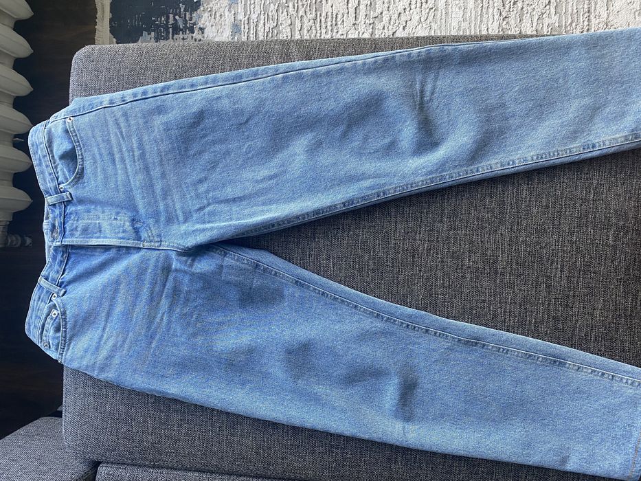 Продам Джинсы