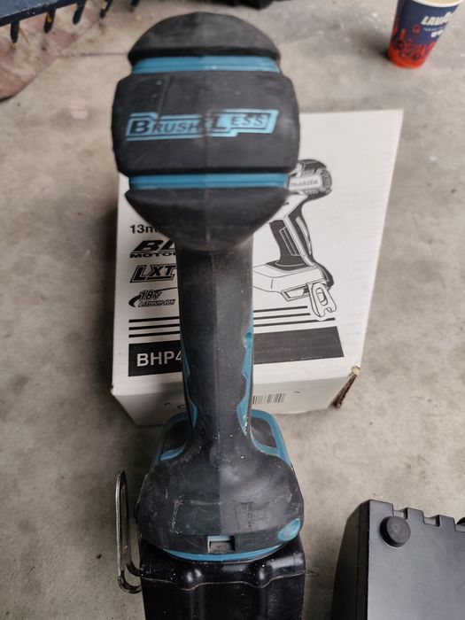 Makita ударен винтоверт