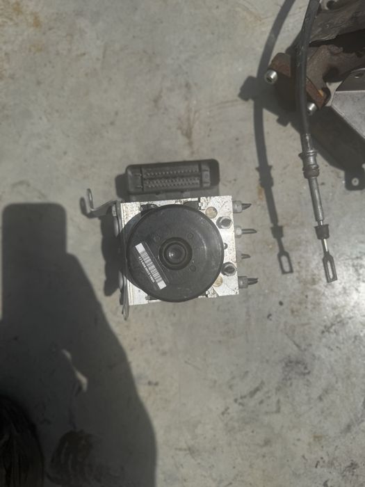 Abs модул Bmw e90 e91 e92 335d 286кс biturbo бмв 335д